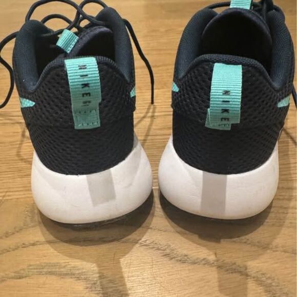 Nike Roshe 2 G Junior Golf Shoes 3Y navy and teal excellent condition youth - Picture 7 of 9